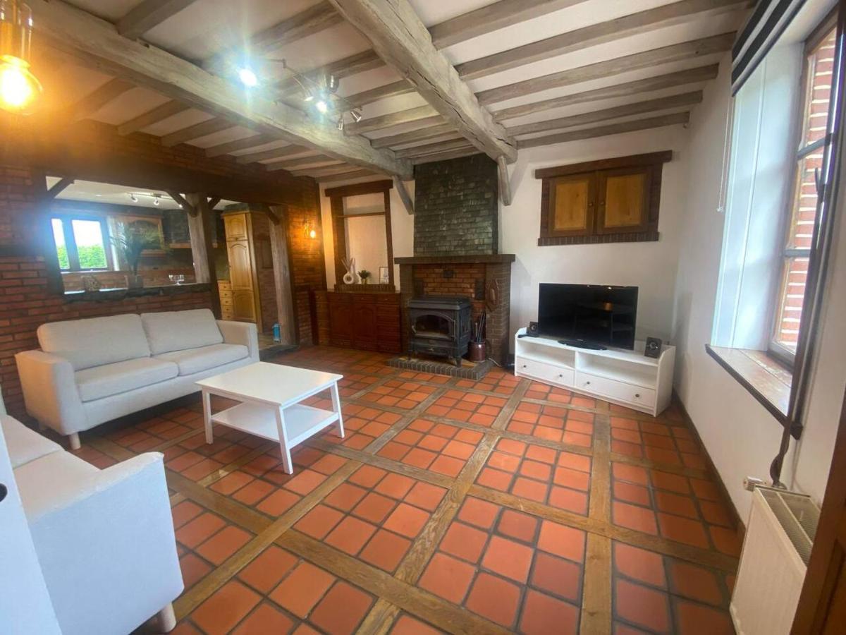 Maison La Thierache Momignies Esterno foto